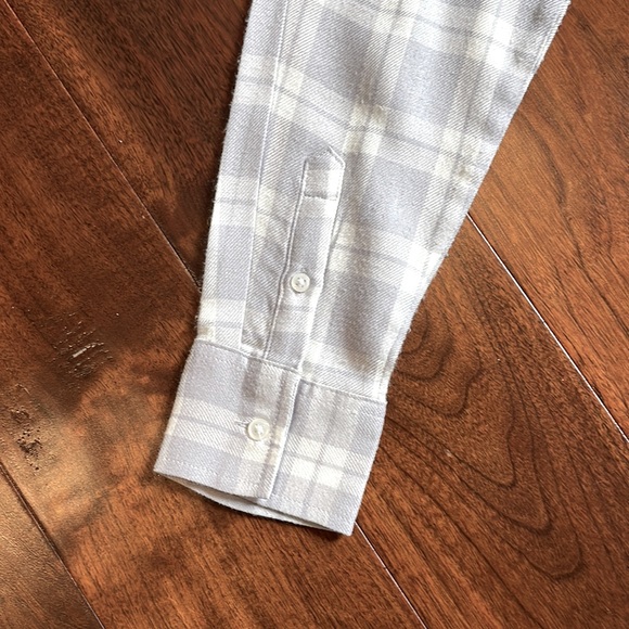 Banana Republic Dillon Classic Fit Plaid Button Down Size Small Gray Cream Soft - Picture 5 of 10